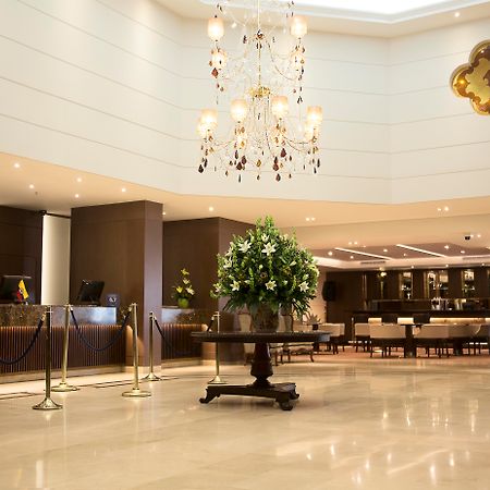Hotel Dann Carlton בוגוטה מראה חיצוני תמונה The lobby of the hotel