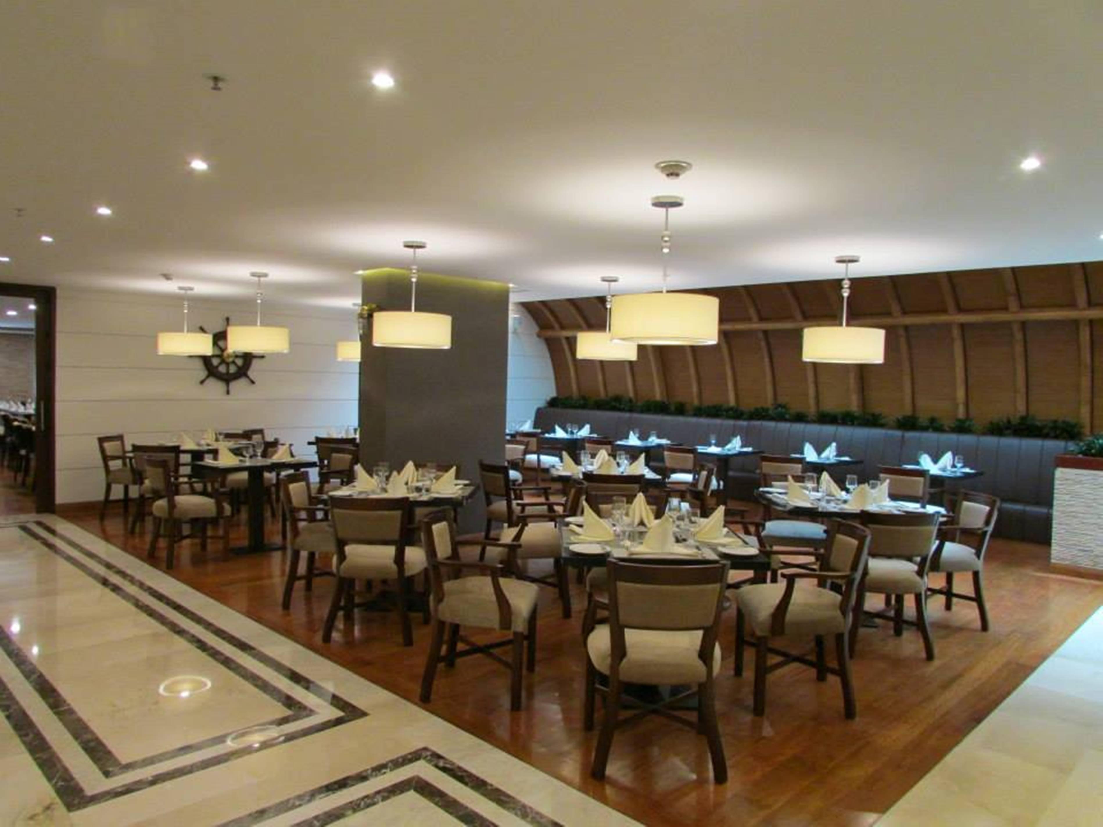 Hotel Dann Carlton בוגוטה מראה חיצוני תמונה The restaurant