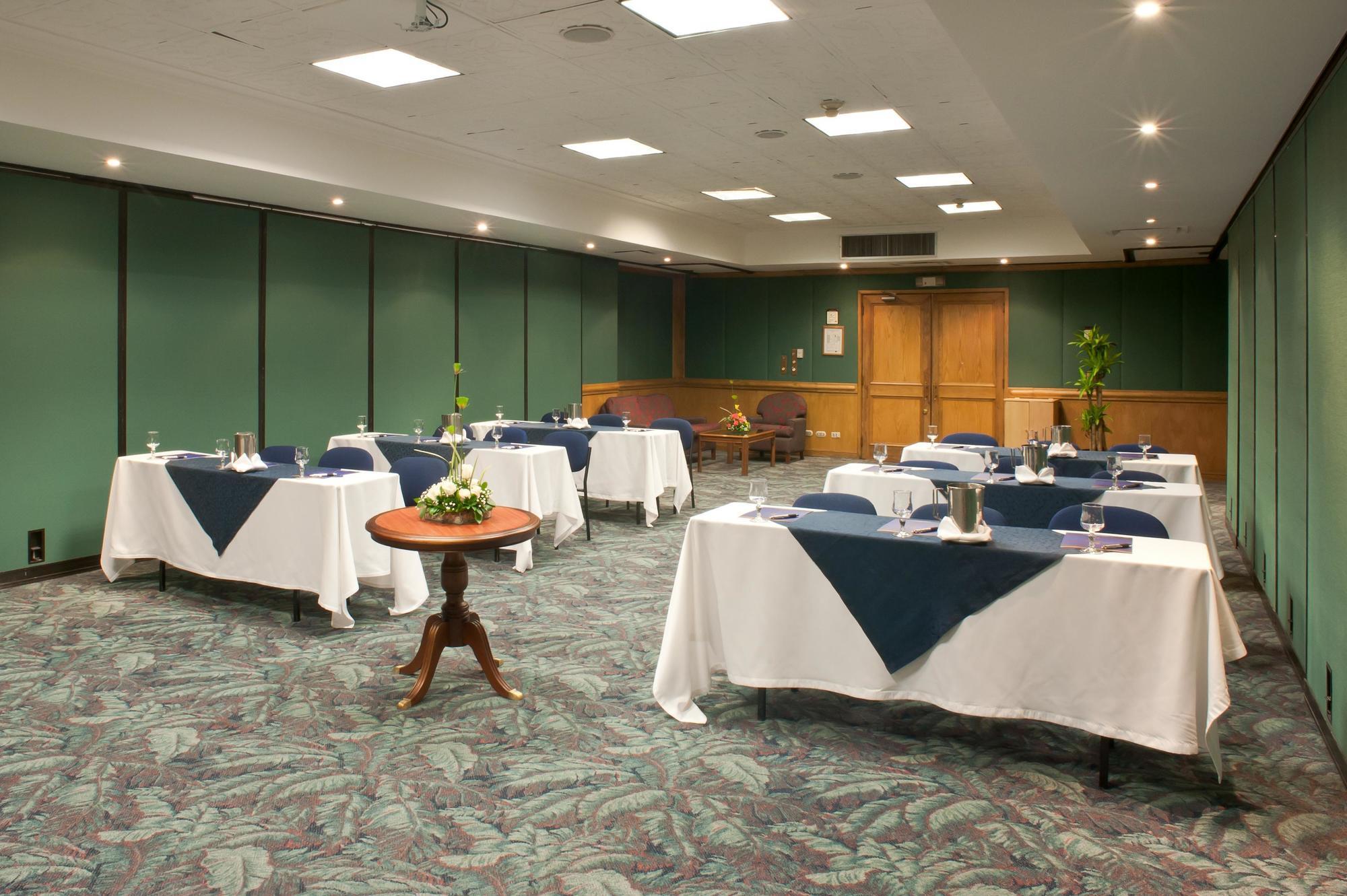 Hotel Dann Carlton בוגוטה מראה חיצוני תמונה Meeting room