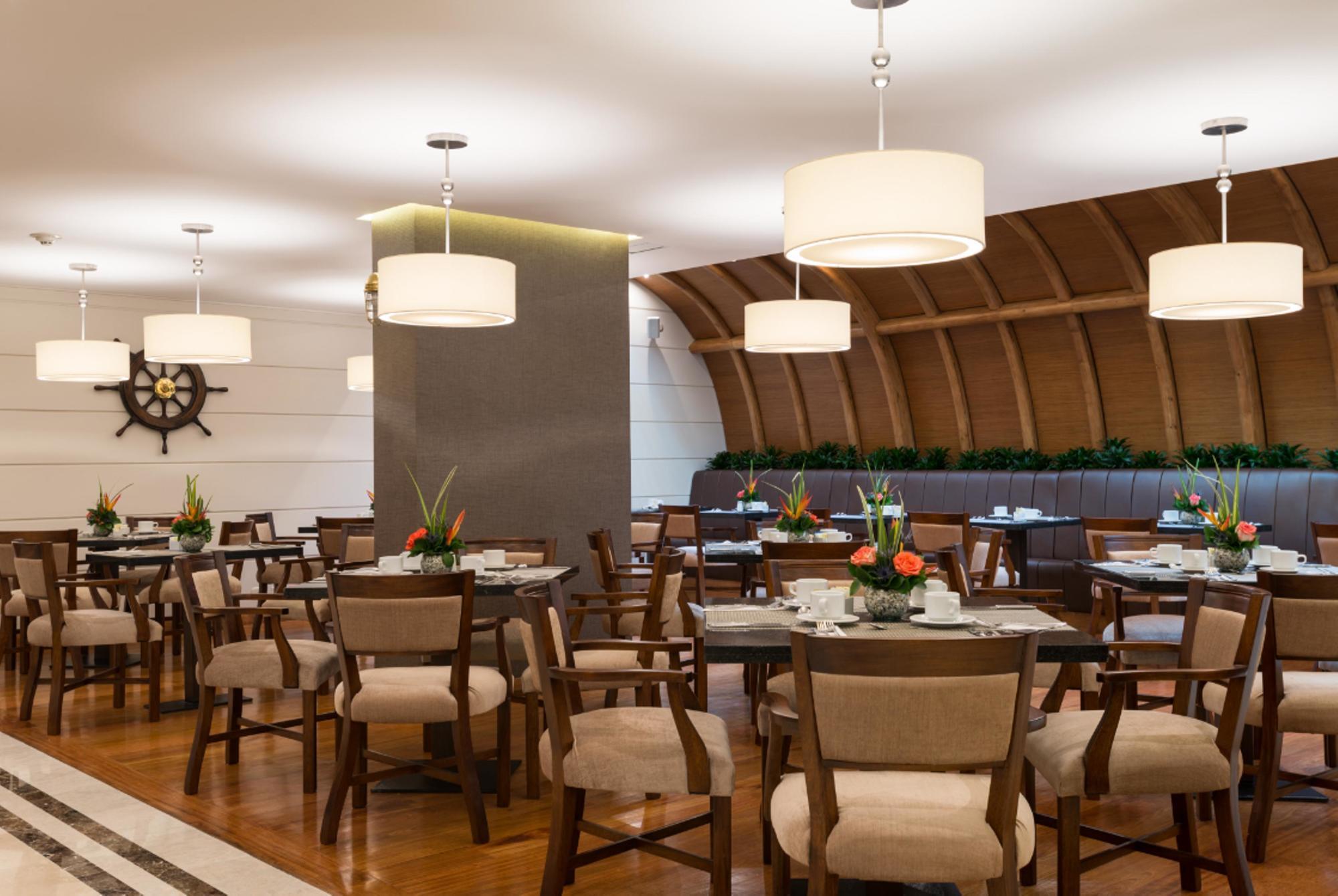 Hotel Dann Carlton בוגוטה מראה חיצוני תמונה The interior of the restaurant