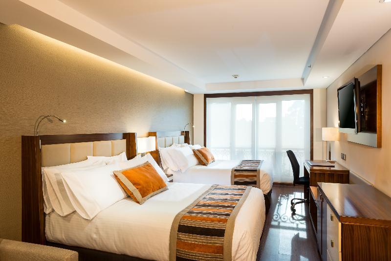 Hotel Dann Carlton בוגוטה מראה חיצוני תמונה A room at the hotel