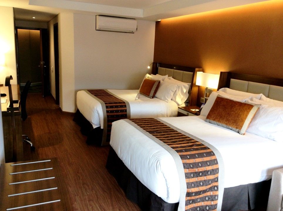 Hotel Dann Carlton בוגוטה מראה חיצוני תמונה A room at the hotel